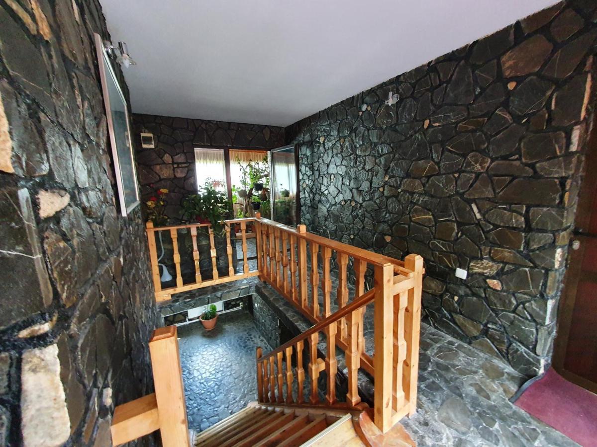 Vila Karina Teşila Exterior foto