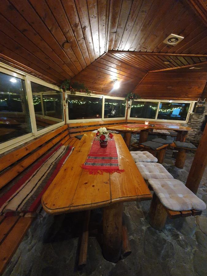 Vila Karina Teşila Exterior foto