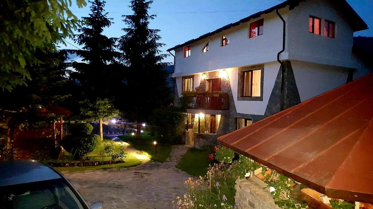 Vila Karina Teşila Exterior foto